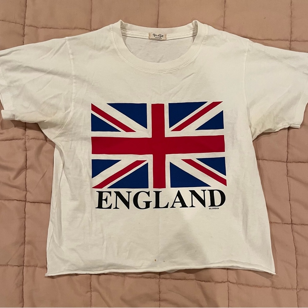 Brandy Melville England shirt